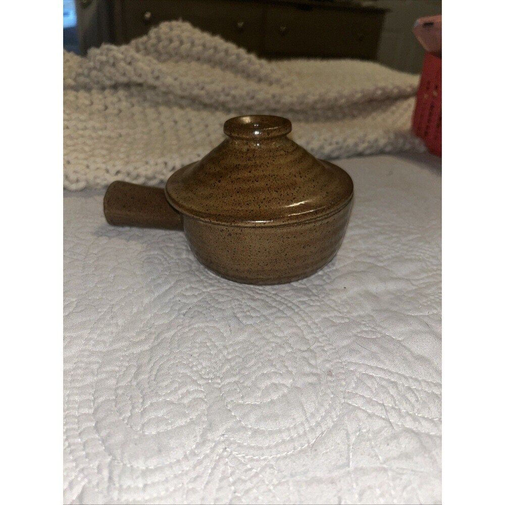 Glazed Stoneware Ceramic Steamer Pot Vented Lid and Handle Chili Gumbo Soup Bowl